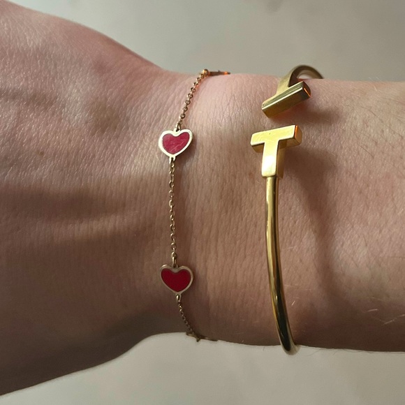 Yellow Gold Heart Bracelet - Picture 1 of 3